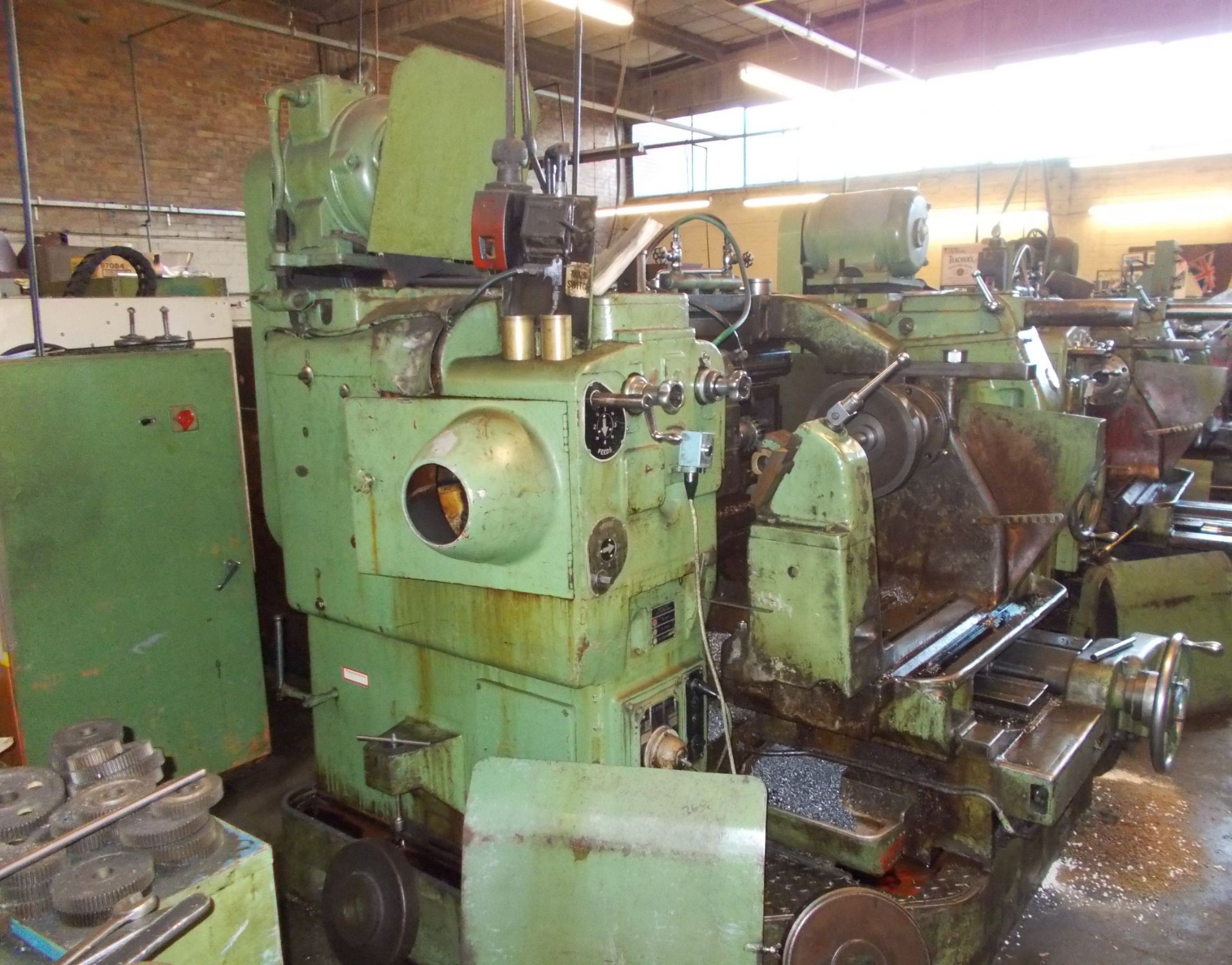 Sykes Type C52 gear shaper. *Please note, purchasers must drain the machines of oil, and remove with - Image 4 of 4