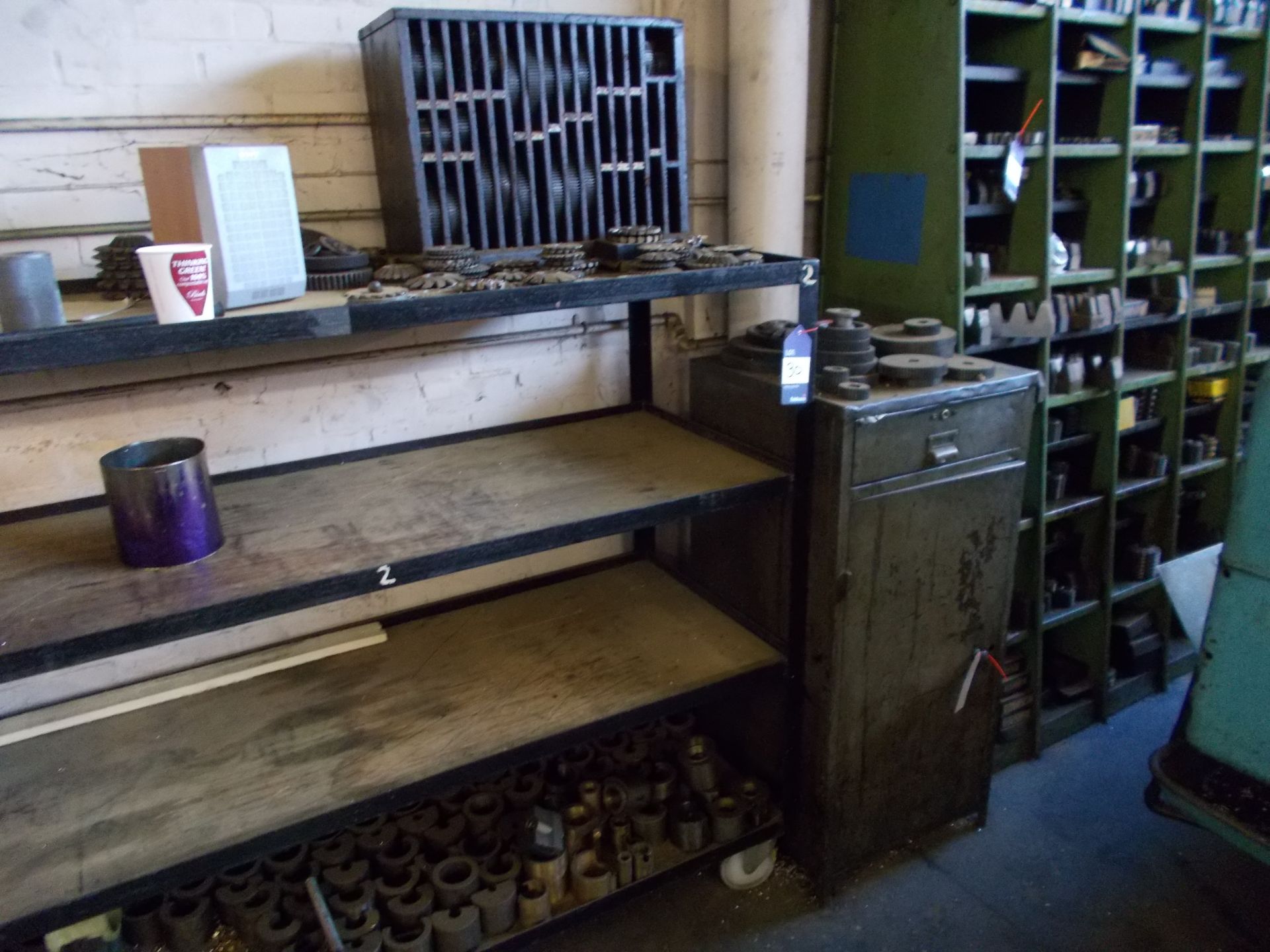 Pratt and Whitney Model C 6” thread milling worm and thread miller, with cabinet and trolley of - Image 5 of 5