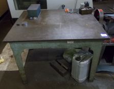 Cast steel surface table