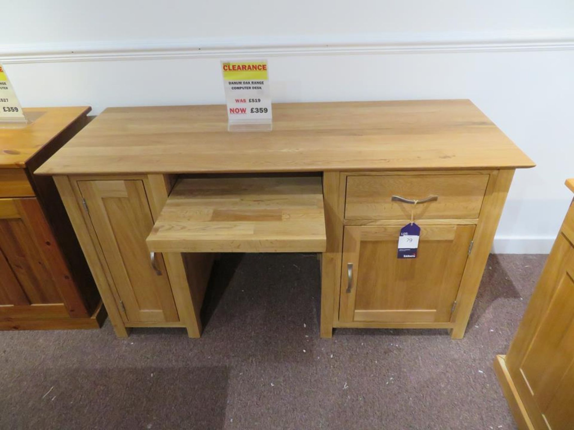 Danum Oak Computer Desk - Image 2 of 2