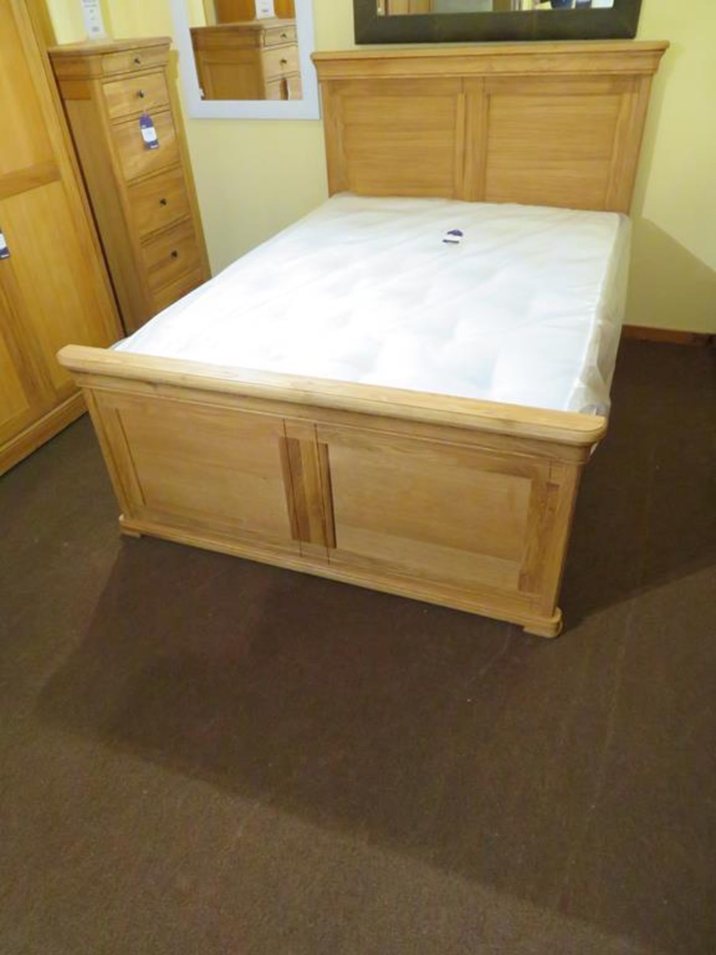 Moreno Oak Range Double Bed