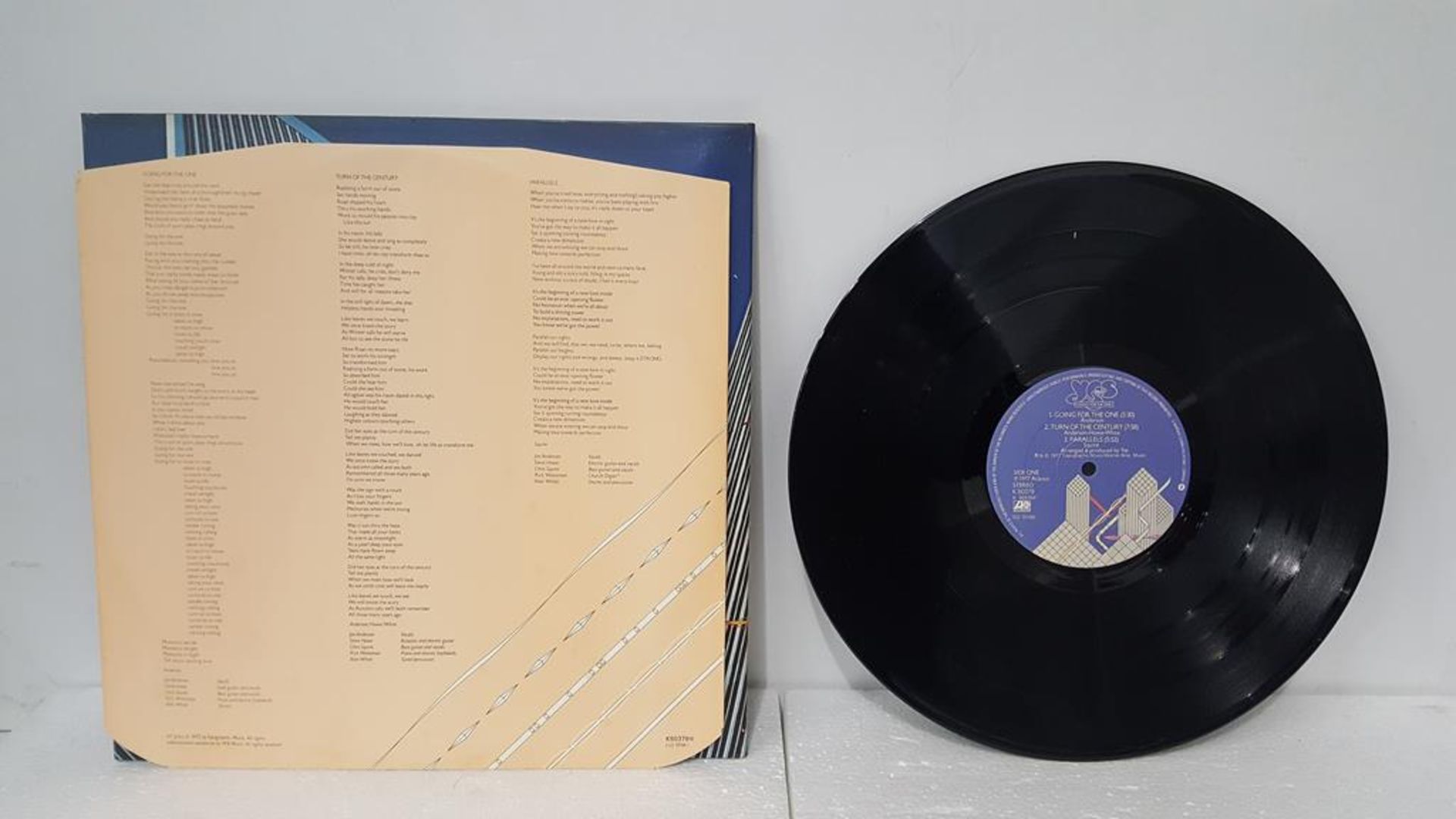 Yes 'Going For the One' LP - Image 4 of 7