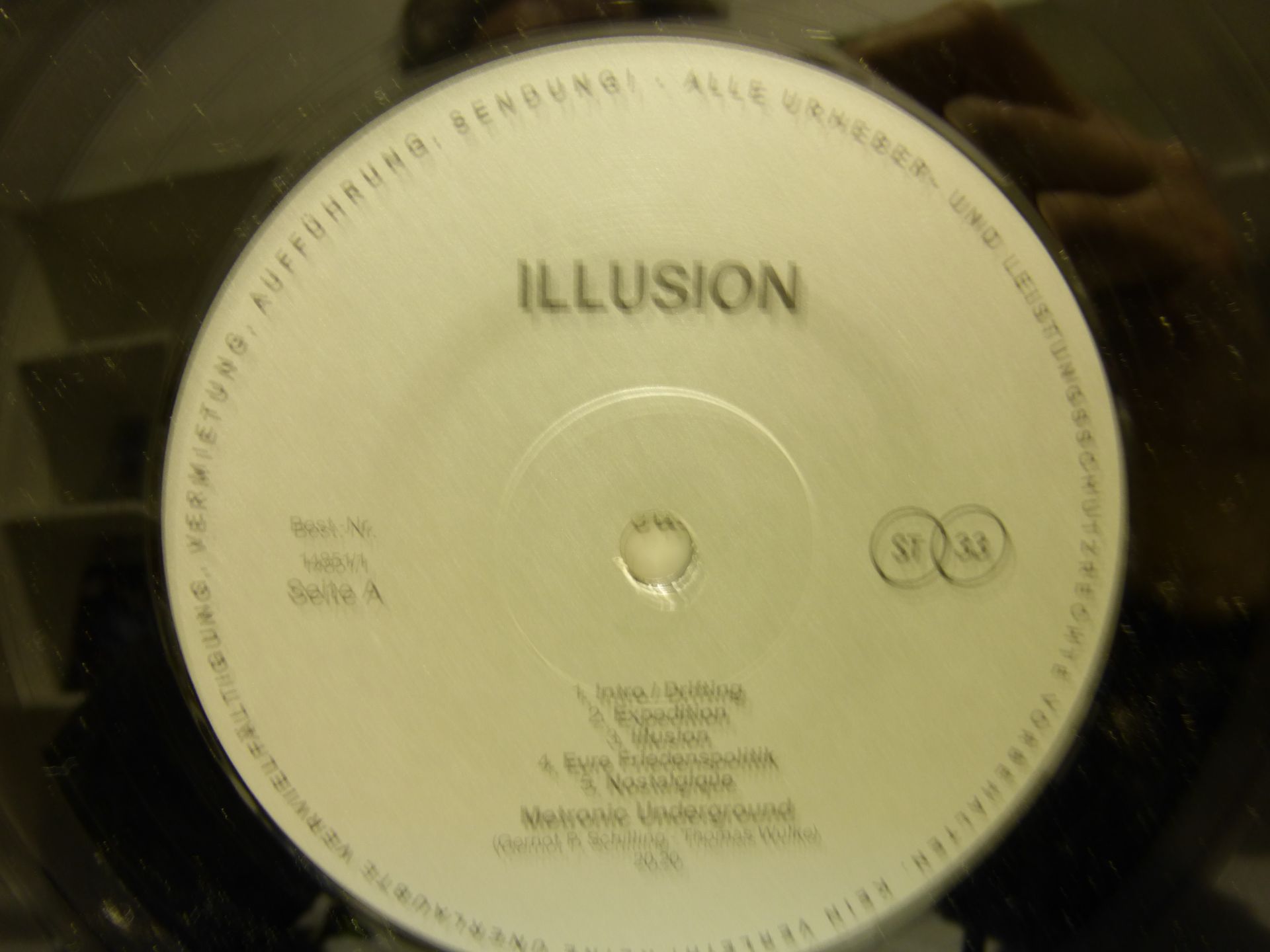 Metronic Underground 'Illusion' LP - Image 3 of 6