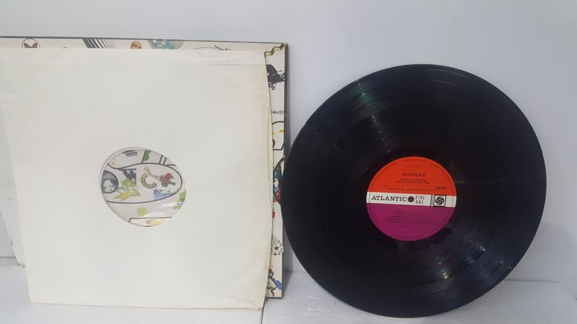 Led Zeppelin '111' LP - Image 5 of 8