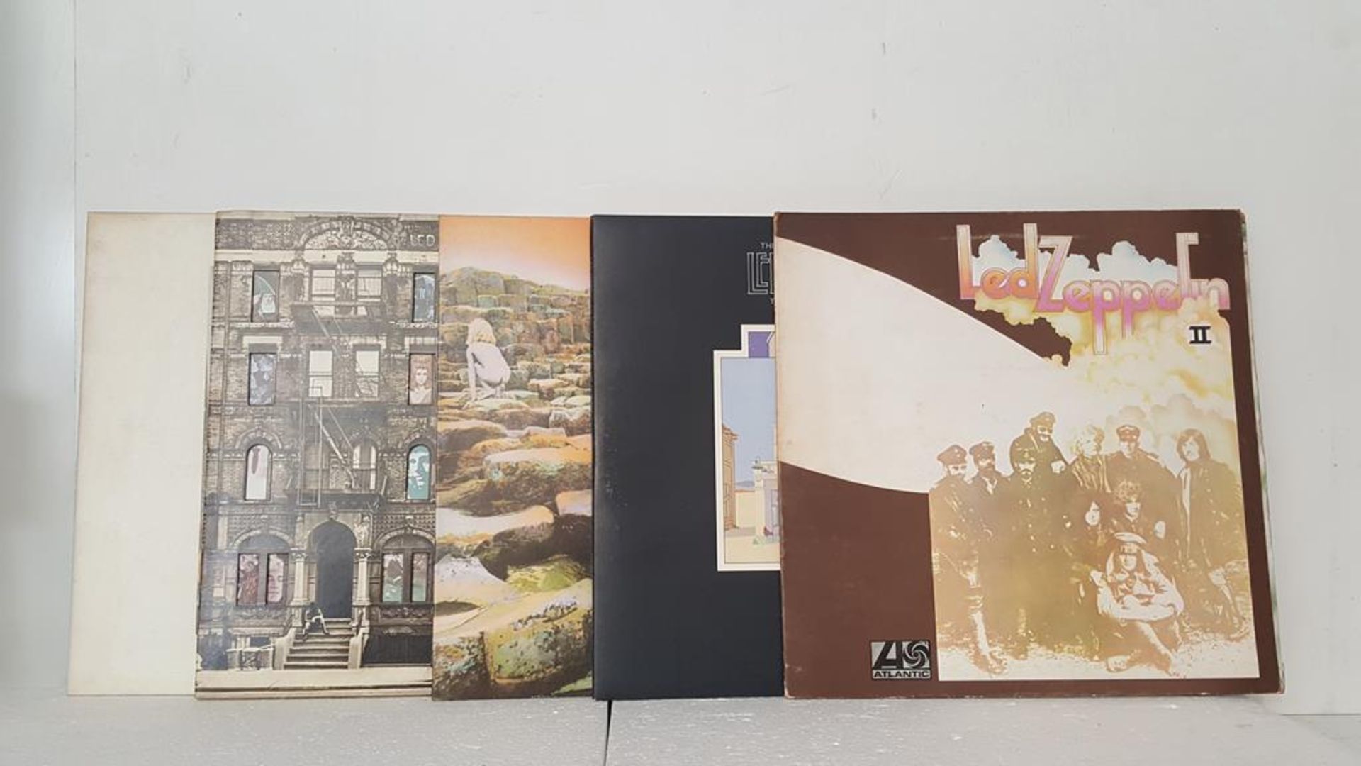 5 x Led Zeppelin LPs