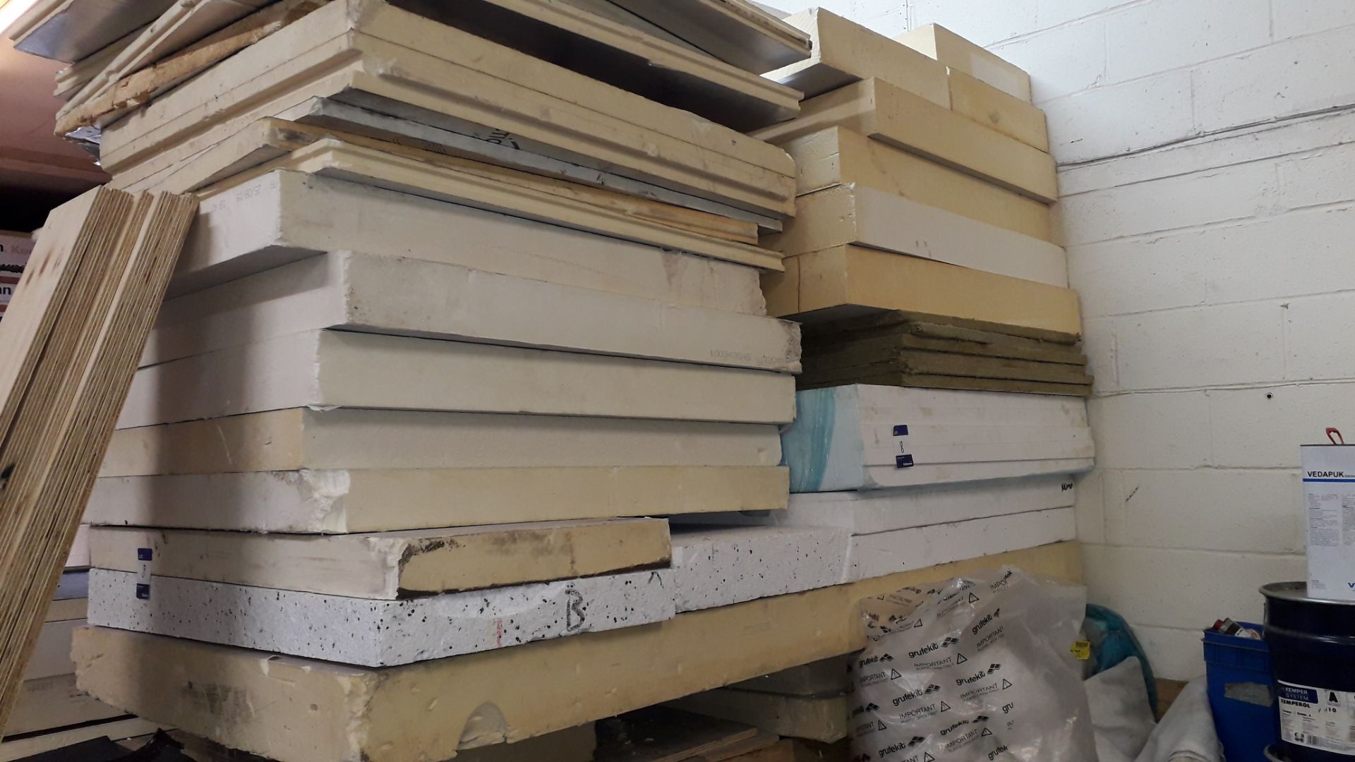 Quantity of New and Off Cuts of Roof Insulation Boards and 10 x Polystyrene Insulation Boards (