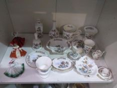 Twenty Pieces of Wedgwood 'Kutani Crane'