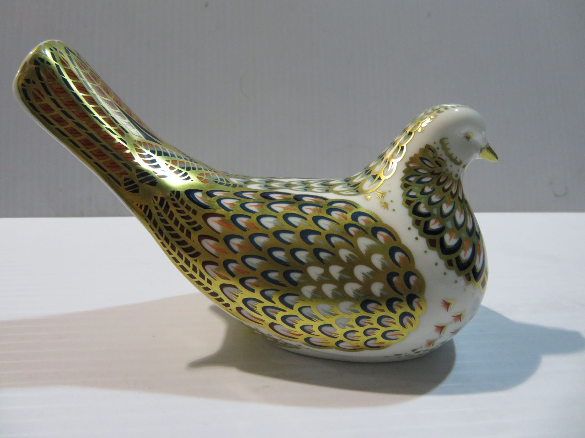 Royal Crown Derby 'Turtle Dove' Paperweight - Image 3 of 4