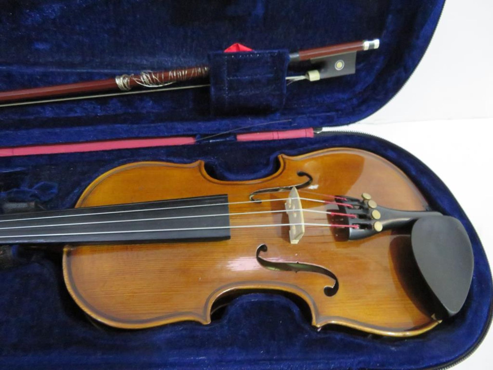 Two cased 1/4 size The Stentor Student II Violins - Image 9 of 10