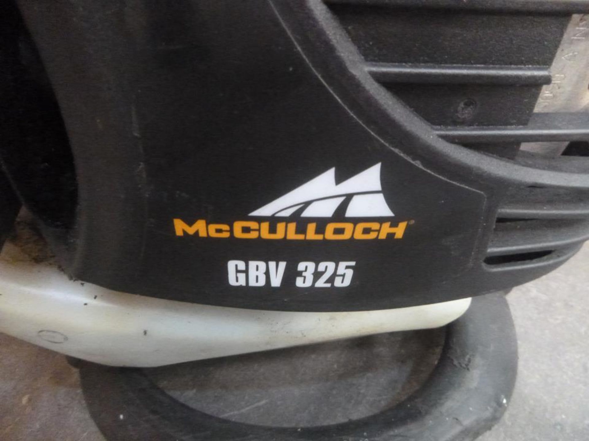 McCulloch Petrol Blower - Image 2 of 2