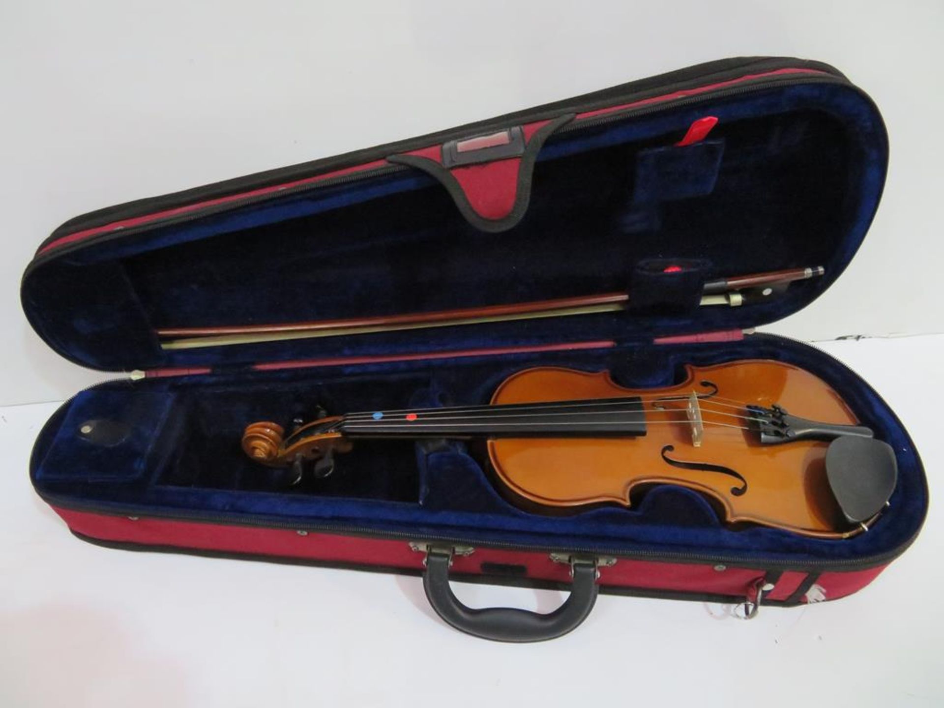 Four cased 1/2 size Violins - Image 2 of 21