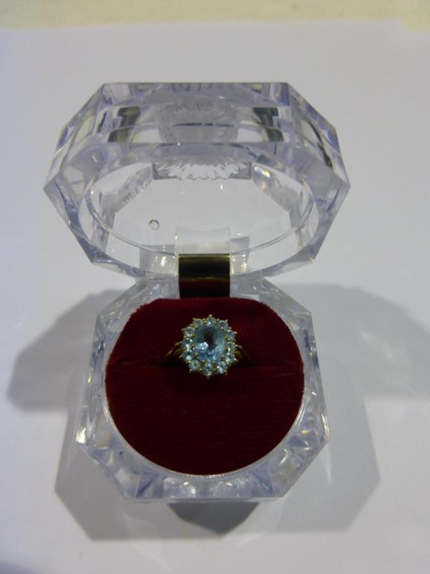 9ct Gold Hallmarked Aquamarine Ring