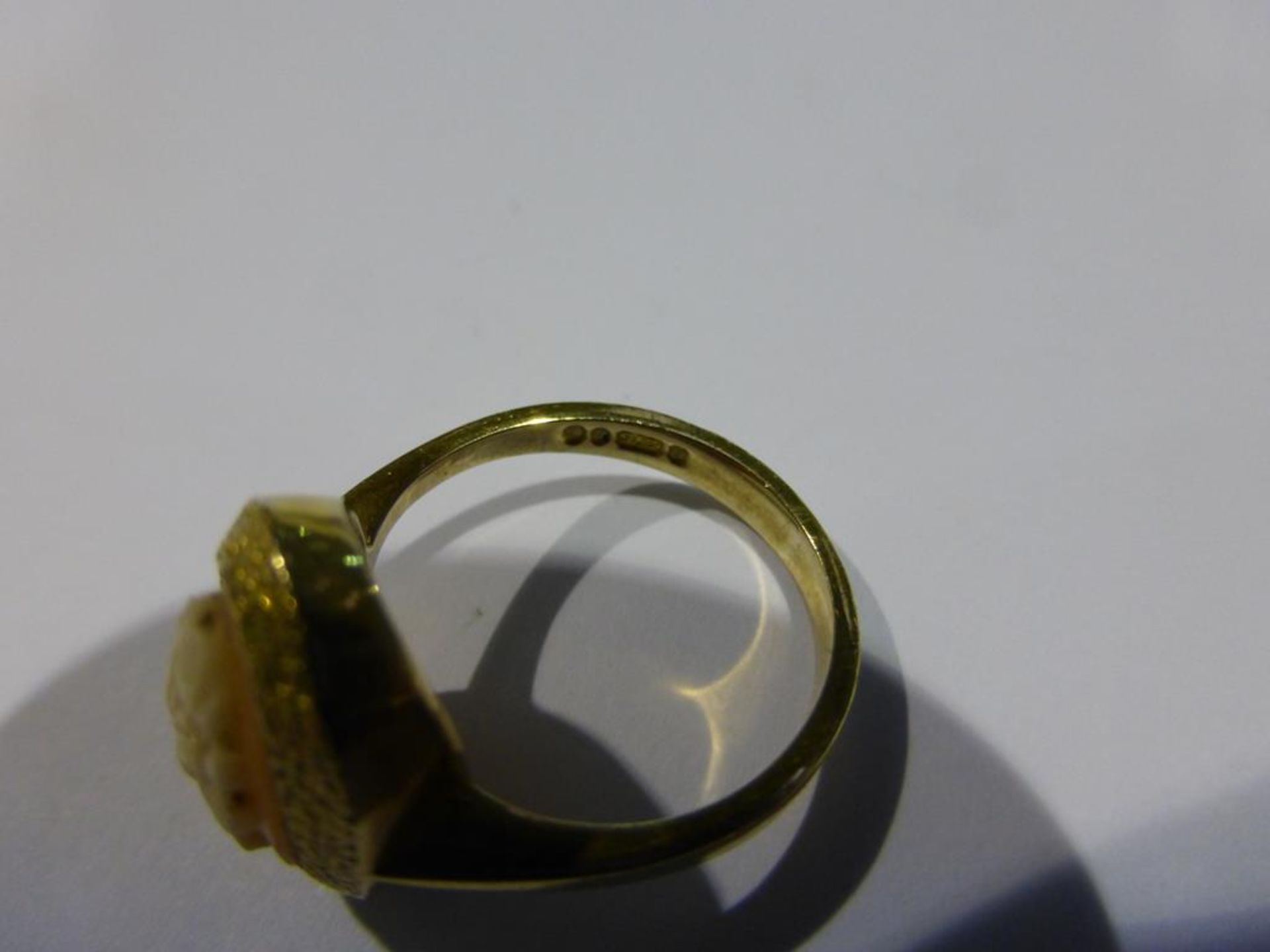 9ct Gold Hallmarked Cameo Ring - Image 2 of 3