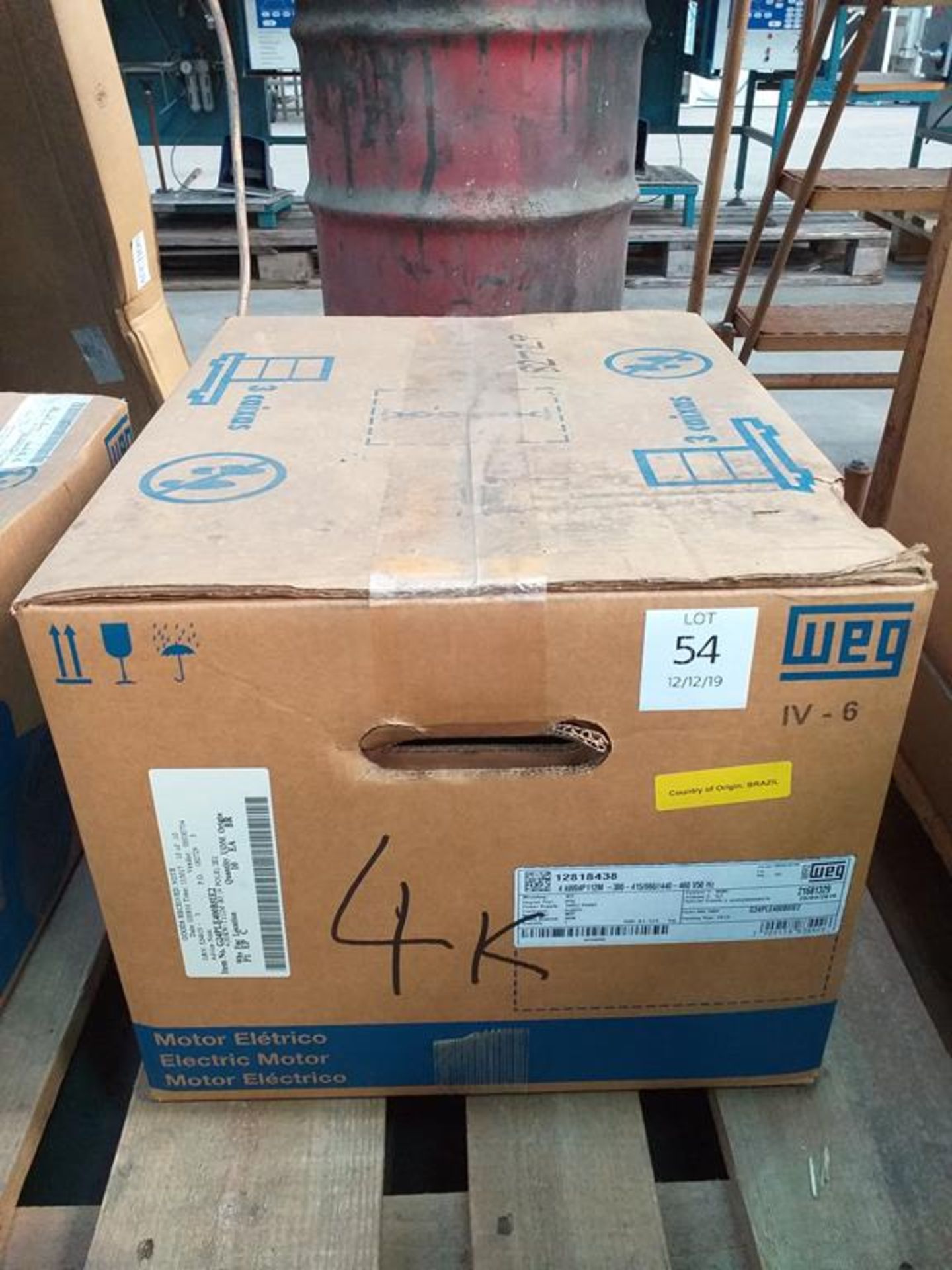 Unused Weg 4.00kW T112M B5 (4 Pole) IE2 Motor with Thermi