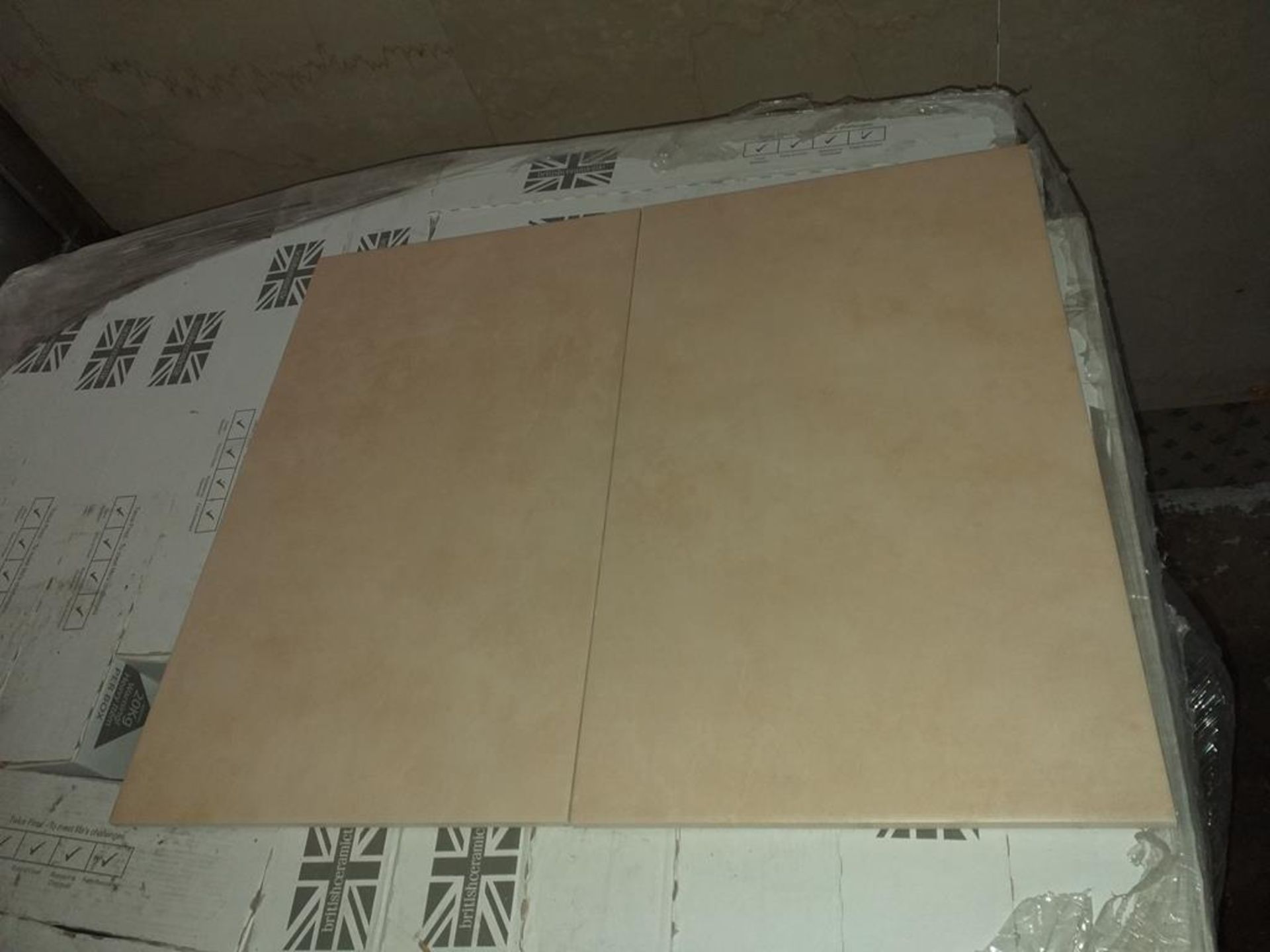 Middleton Beige Wall & Floor Tiles - Image 2 of 4