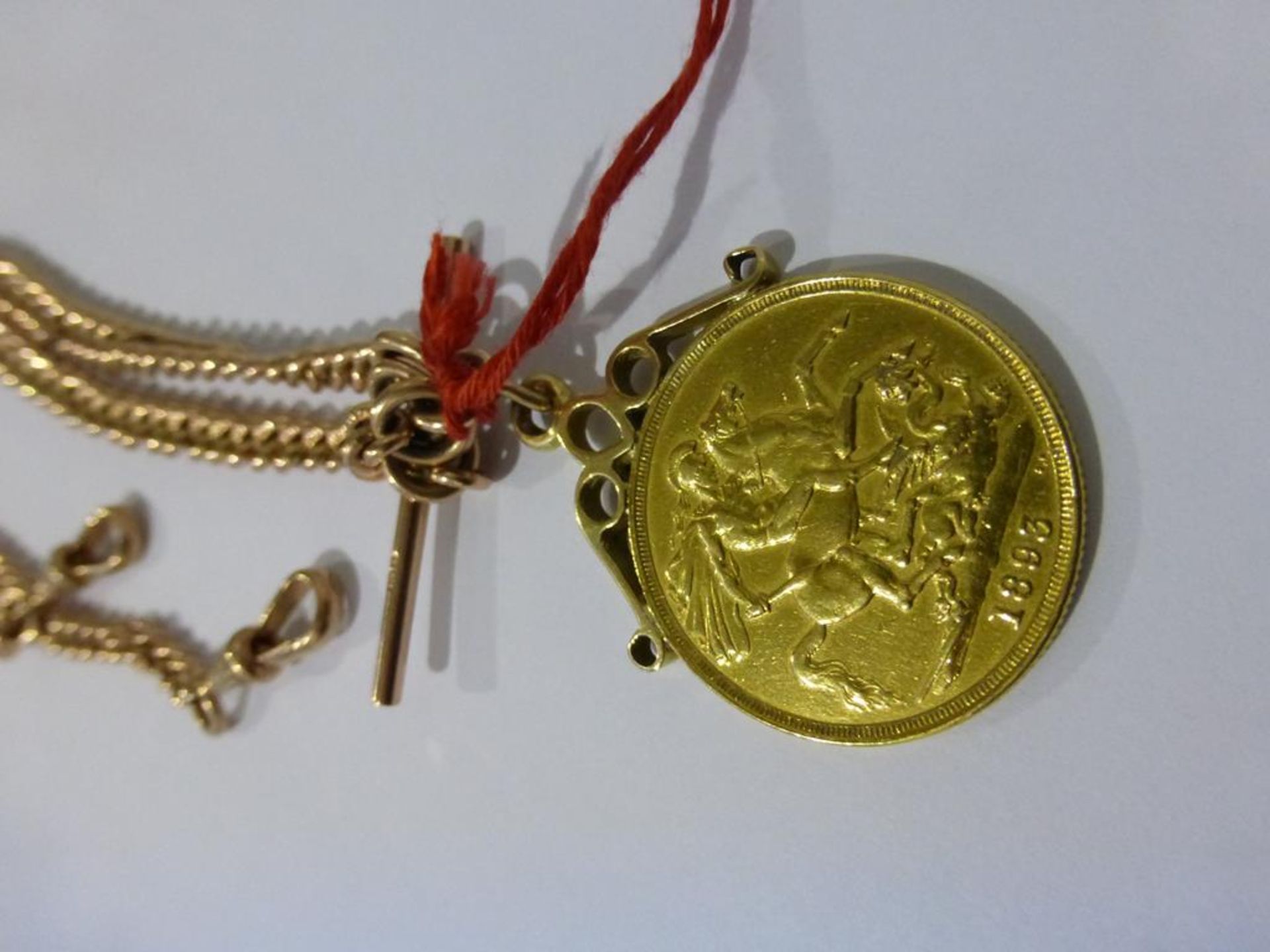 An 1893 Double Sovereign in 18ct Gold Mount - Image 3 of 4