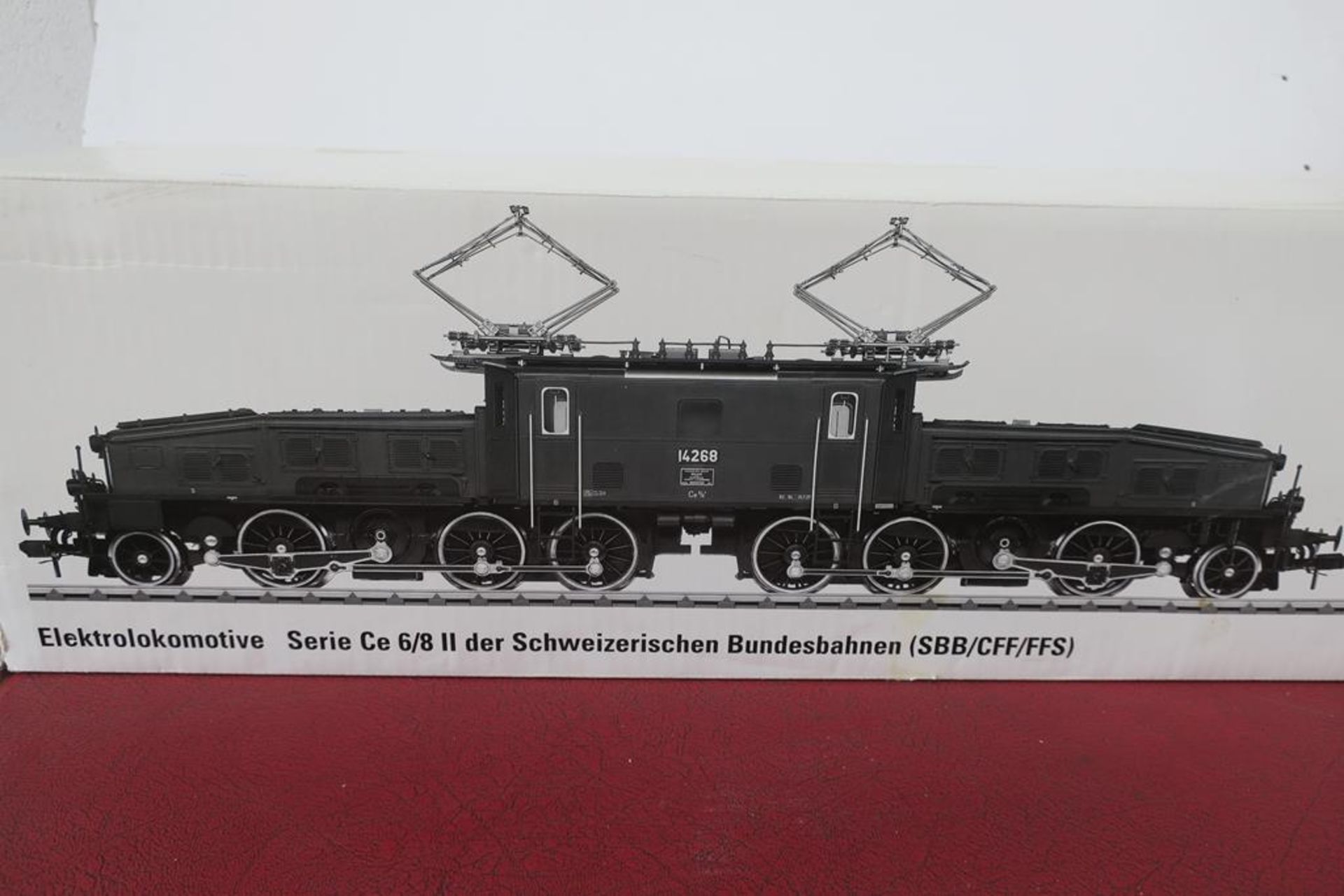 Marklin 55562 - Gauge 1 - SBB 'Krokodile' Electric Locomotive - Image 11 of 11