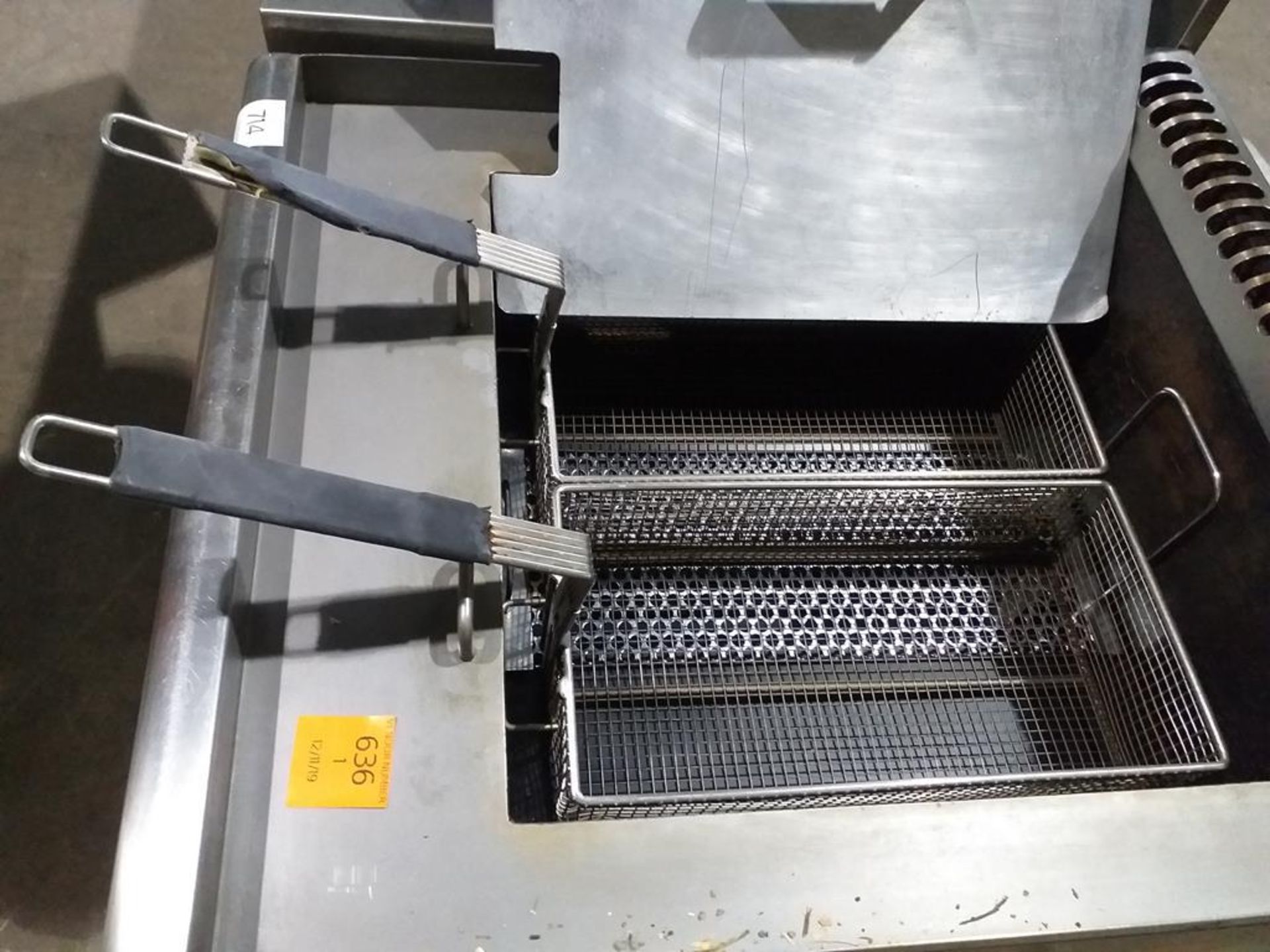 A S/Steel Twin Fryer - Image 2 of 2