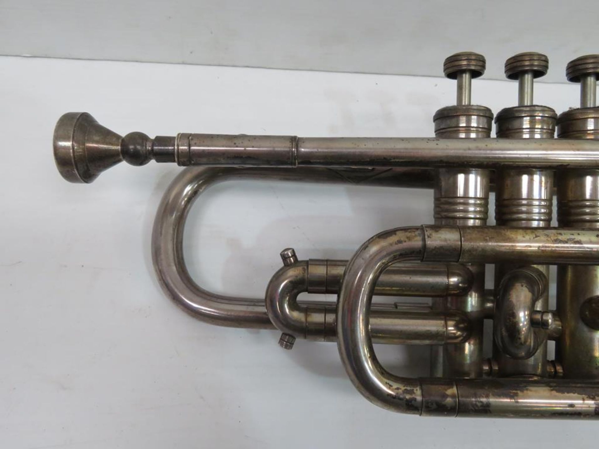 An Invicta 'Foreign' 43924 Trumpet - Image 6 of 7