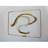 This is a Timed Online Auction on Bidspotter.co.uk, Click here to bid. A Yellow Metal Necklace