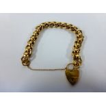 This is a Timed Online Auction on Bidspotter.co.uk, Click here to bid. A 9ct gold bracelet with