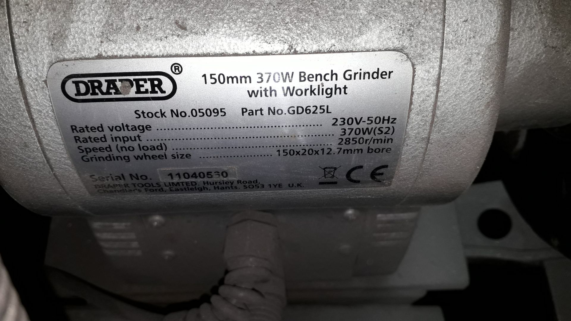 Draper 05095 150mm Bench Grinder with Worklight and AJH Bandfacer Linisher - Image 2 of 3