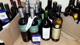 13 x 75cl bottles of assorted wine including Ampeleia Unlitro, Egger Ramer Pinot Bianco and Majus