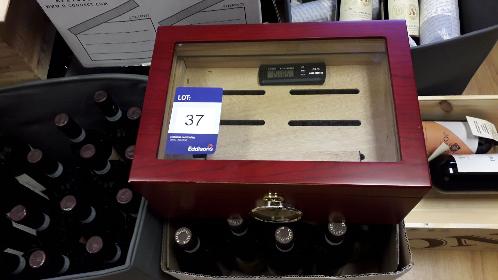 Humidor with Inkbird ITH-10 Digital Thermometer containing Approx 18 x various Cuban cigars - Image 2 of 2