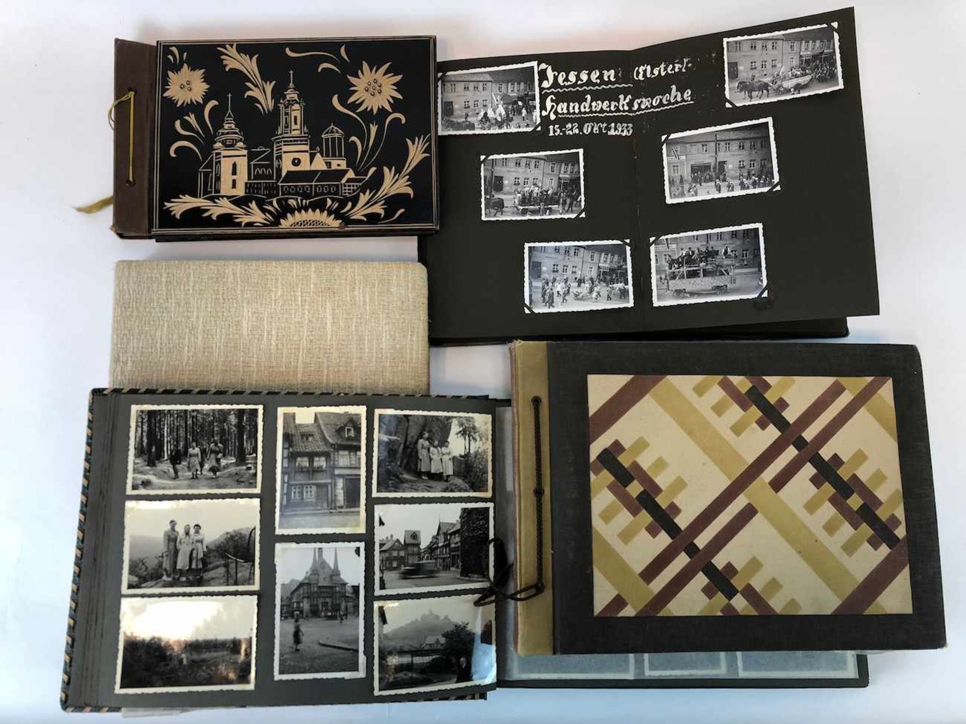 Fünf Fotoalbumen 1930-iger Jahre: 250 Fotos von Gera, Werdau, Kronach, Tiefenort, Leipzig,