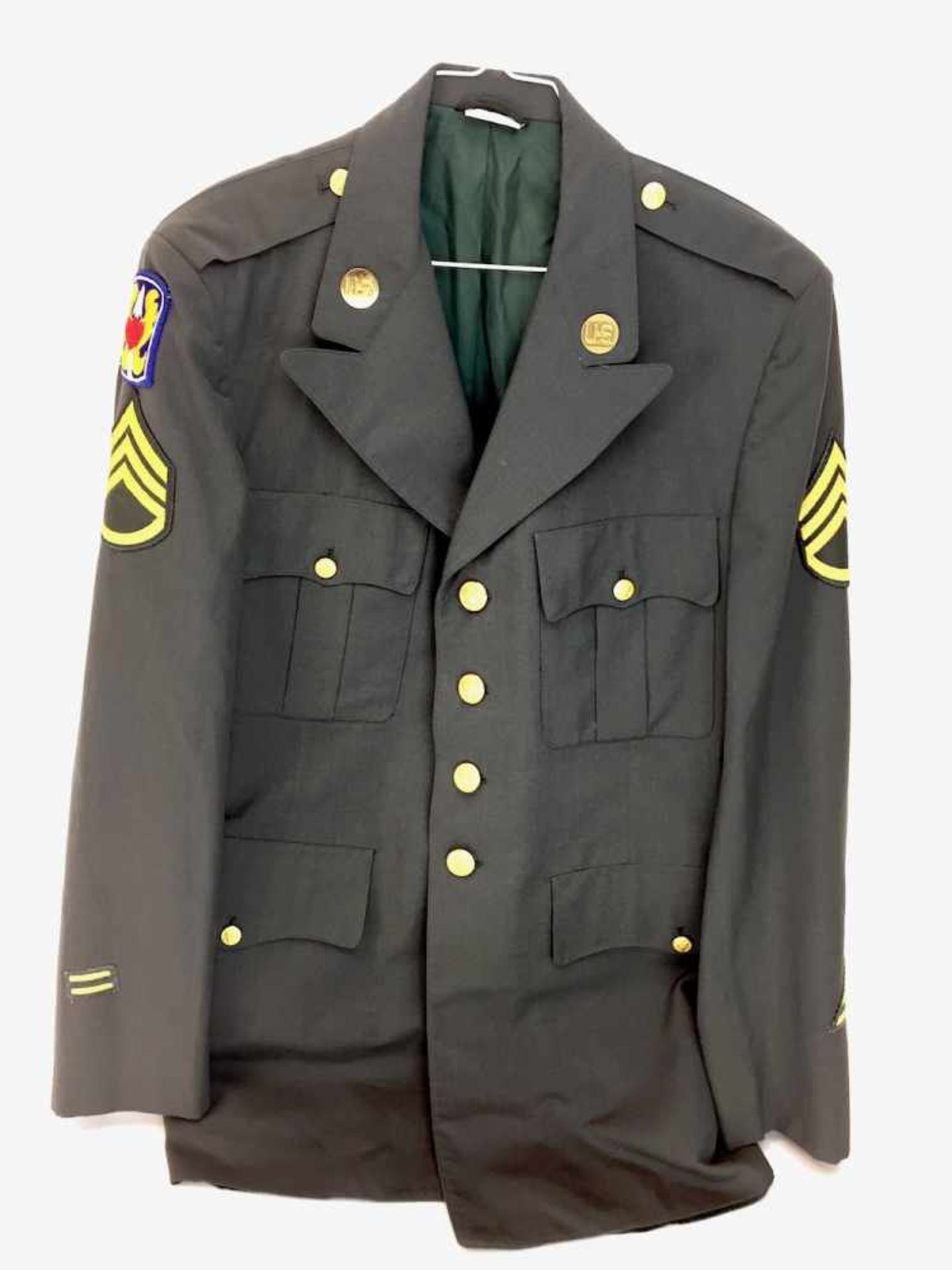 Unformjacke der US Army / US Armee: Staff-Sergeant / Unteroffizier, grünes festes Tuch, goldene