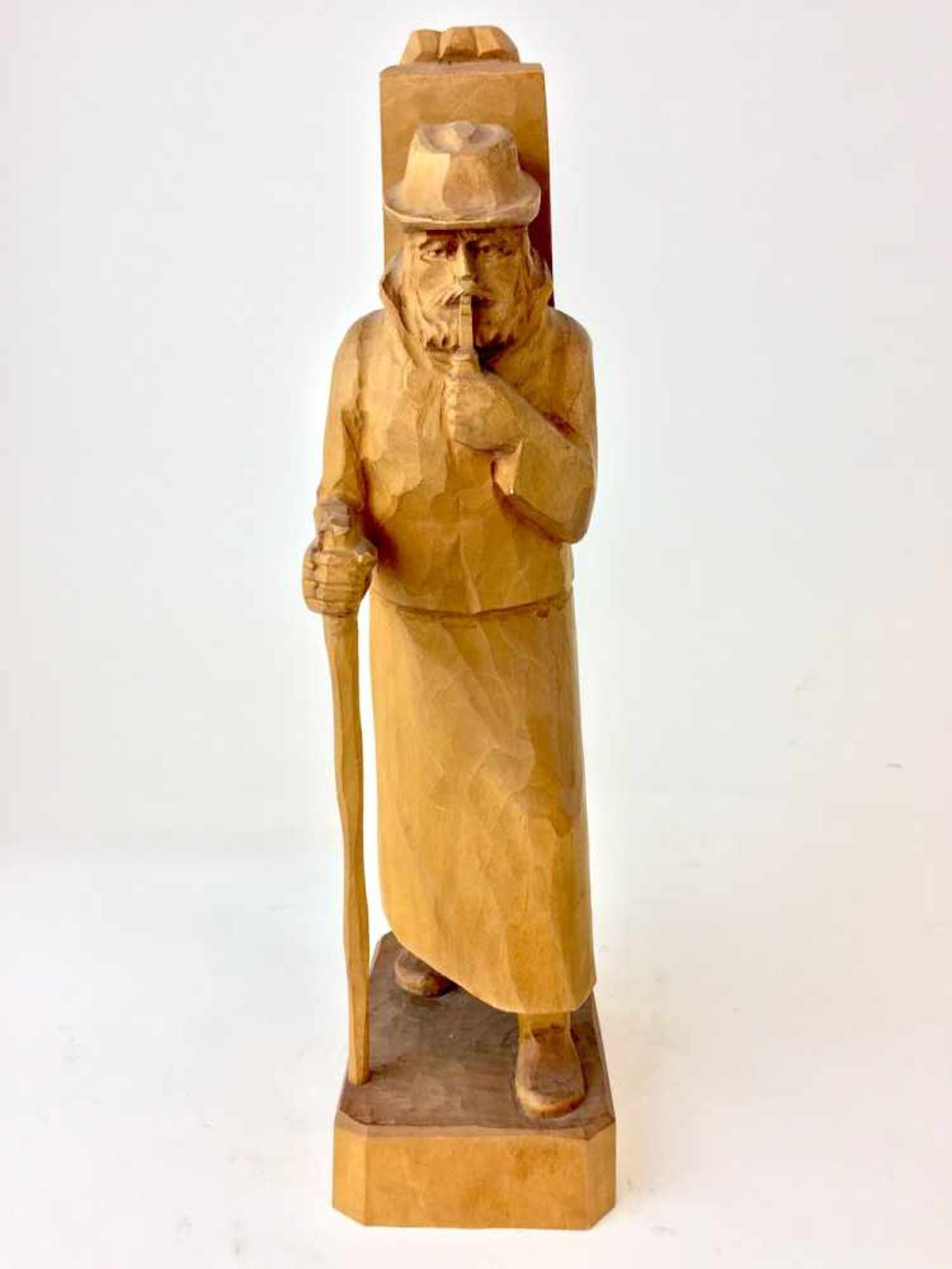 Sächsischer Künstler: Erzgebirgische Schnitzfigur. Holzsammler. Lindenholz. 1930.Lindenholz