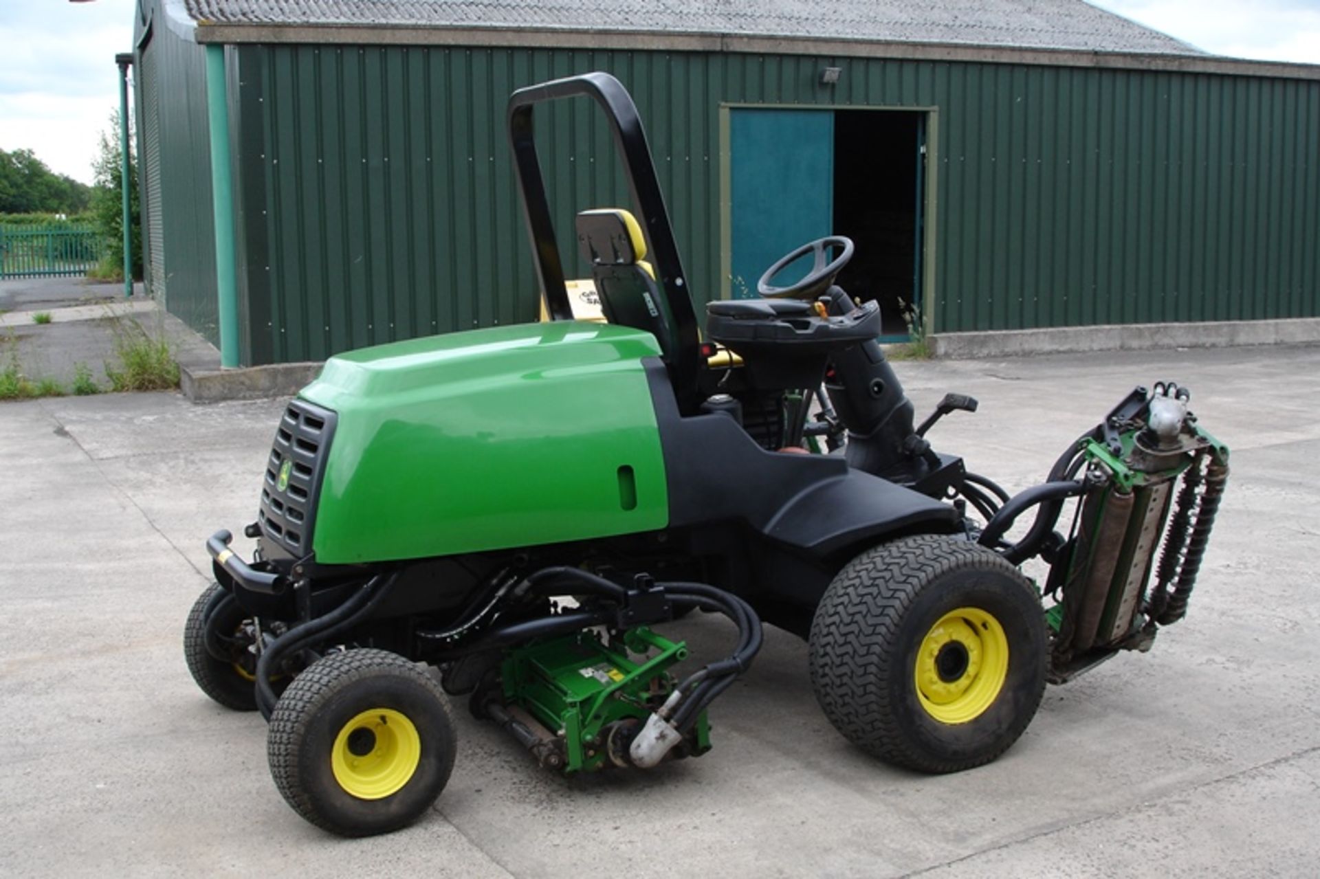 John Deere 5 Gang Mower - Image 5 of 9