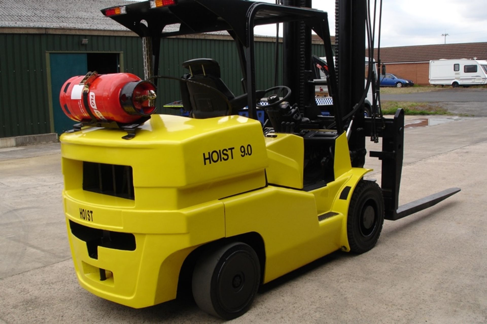 Hoist 9 Ton Compact Forklift - Image 3 of 5