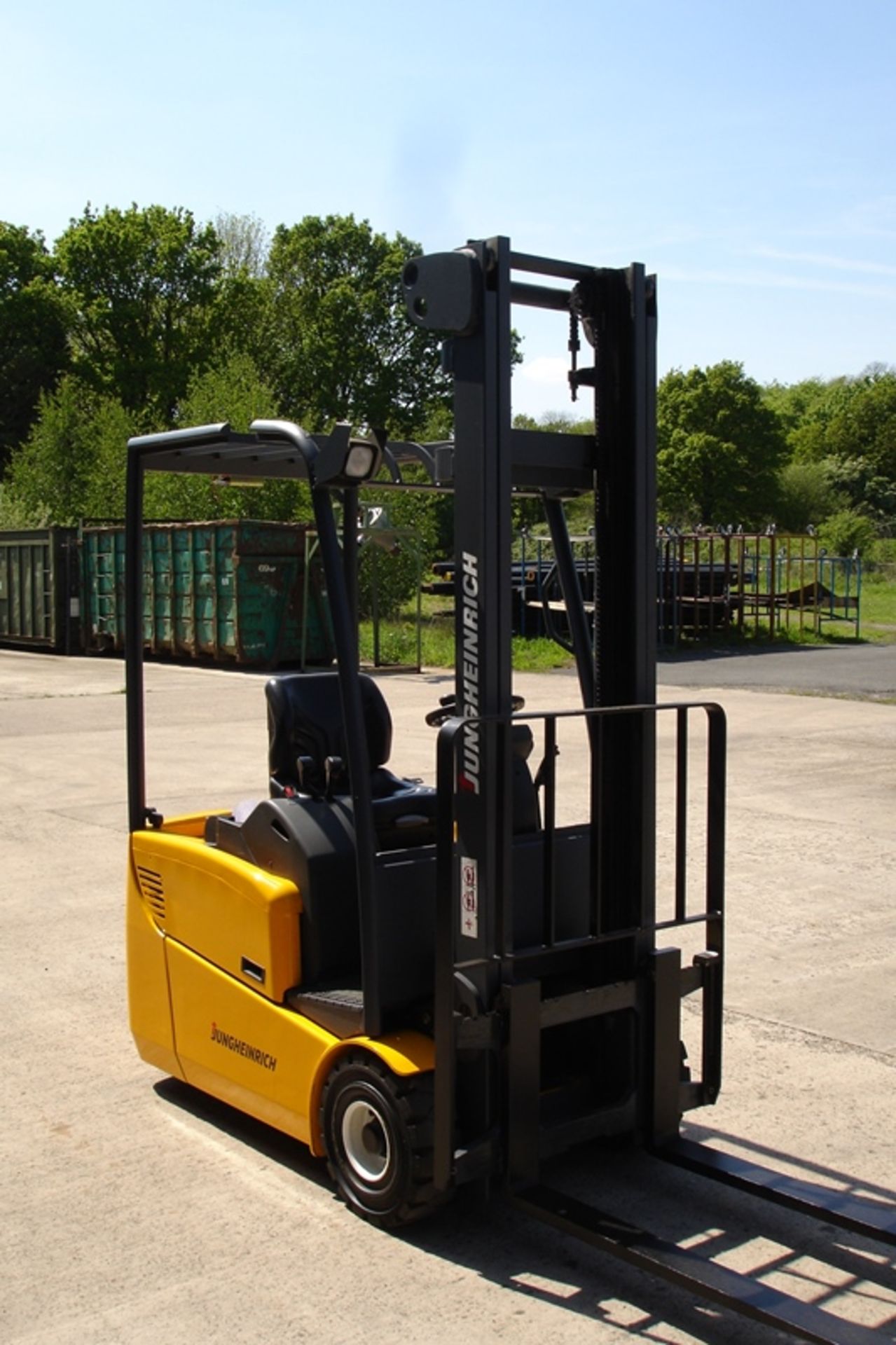 Jungheinrich 1.5 ton Forklift - Image 4 of 7