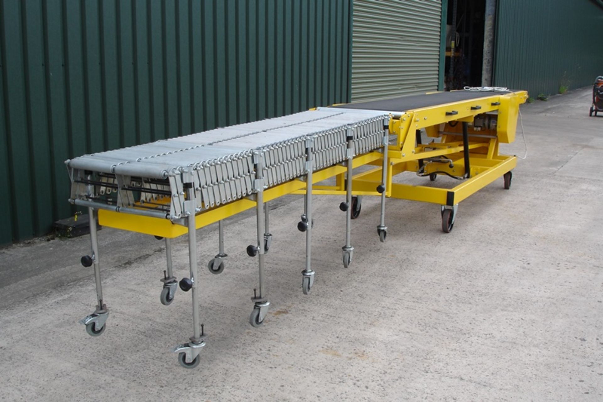 Owens conveyor co. Adjustable length & Gradiant Conveyor - Image 7 of 11