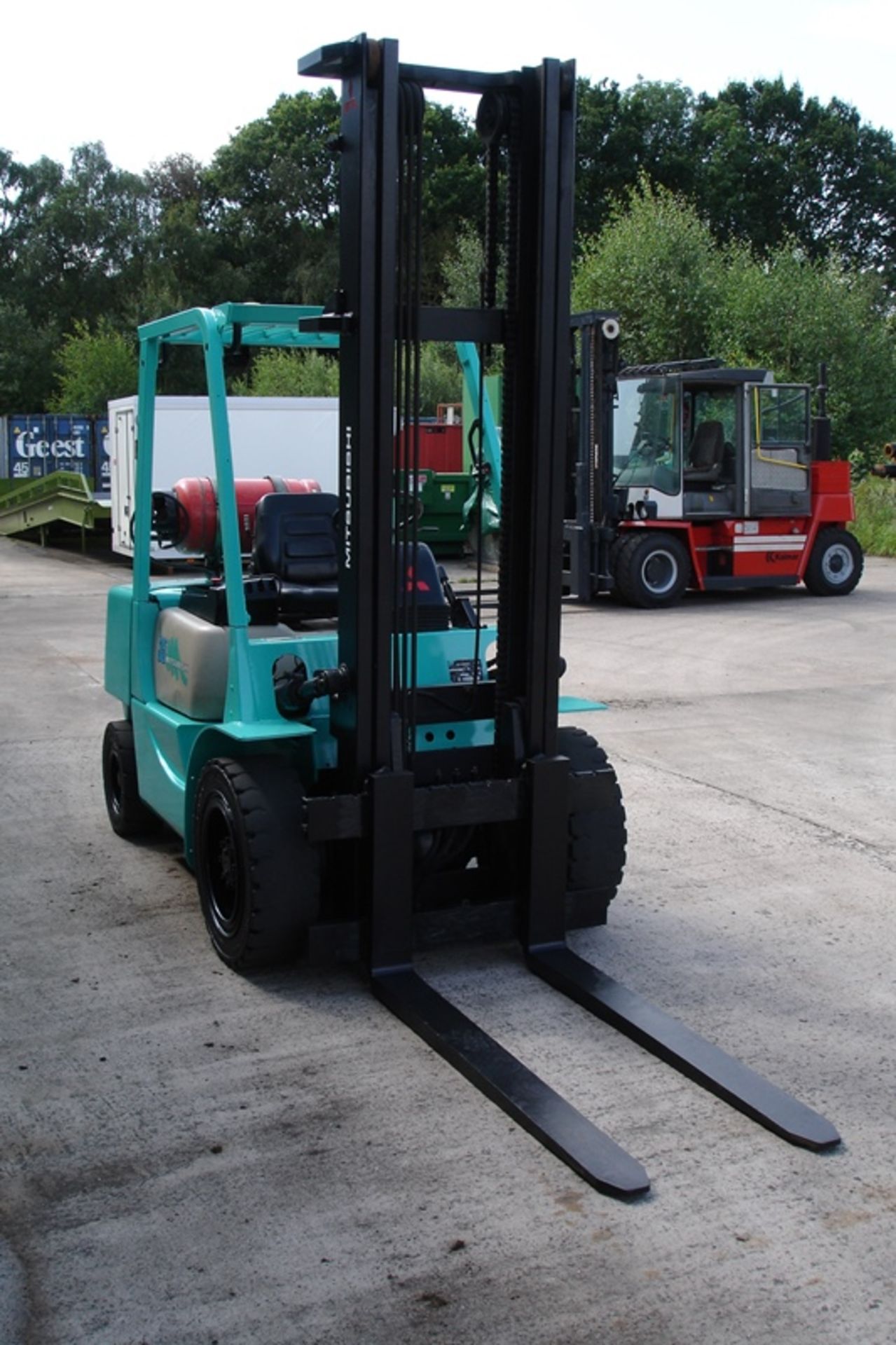 Mitsubishi 3.5 ton forklift - Image 4 of 5