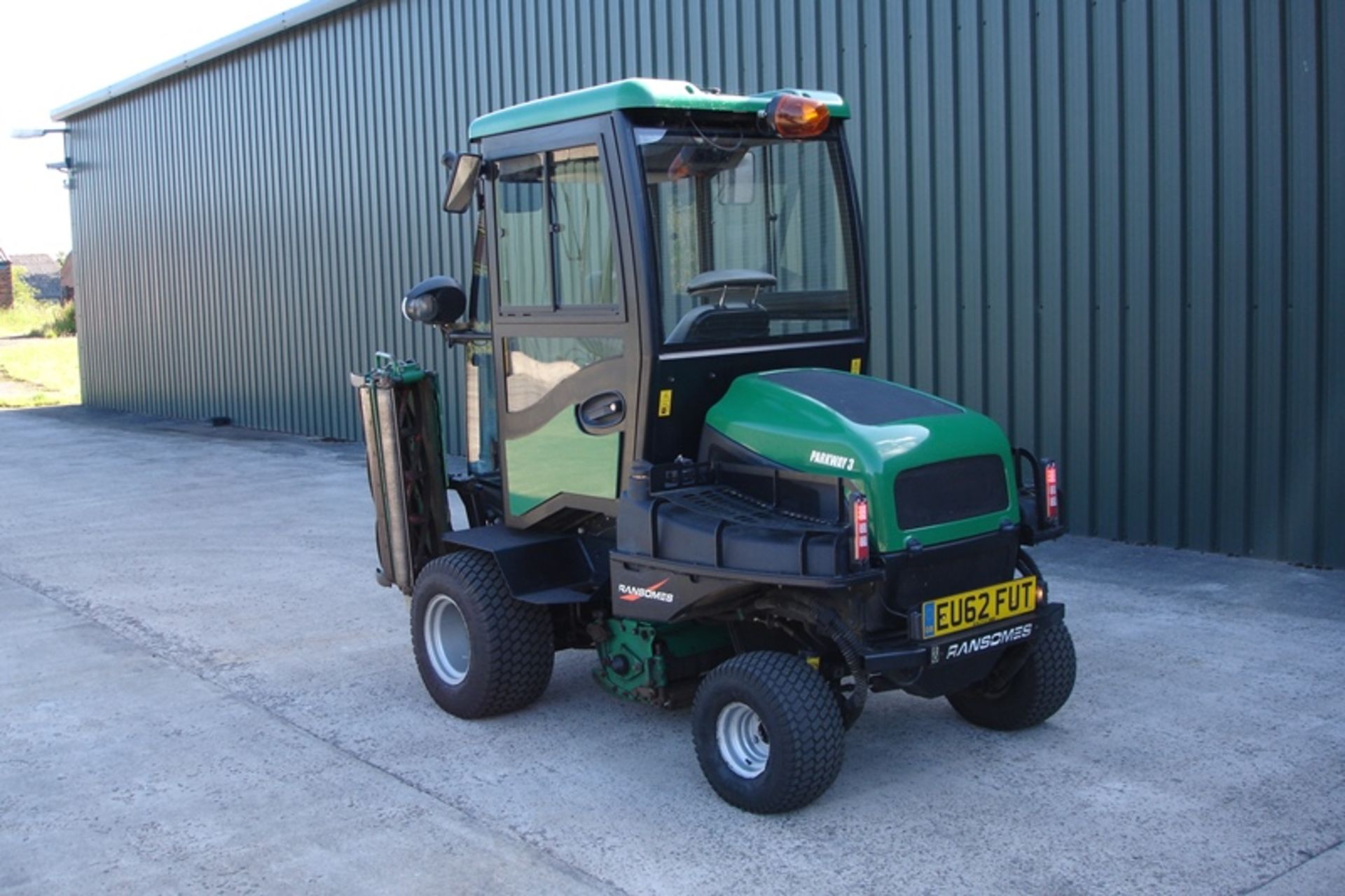 Ransomes Parkway 3 Diesel Powered Mower - Bild 2 aus 10