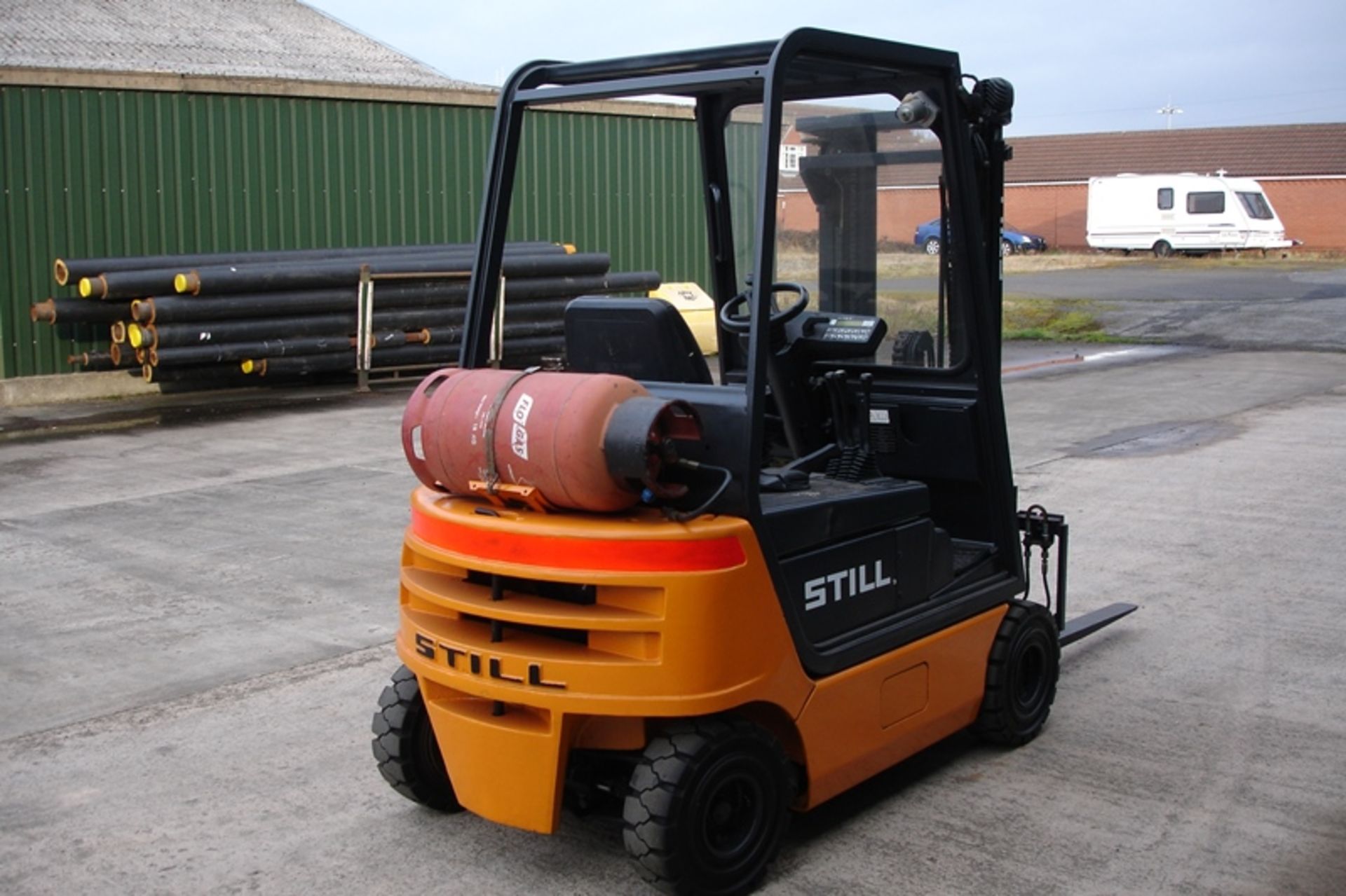 Still 1.6 Ton Forklift - Image 3 of 6