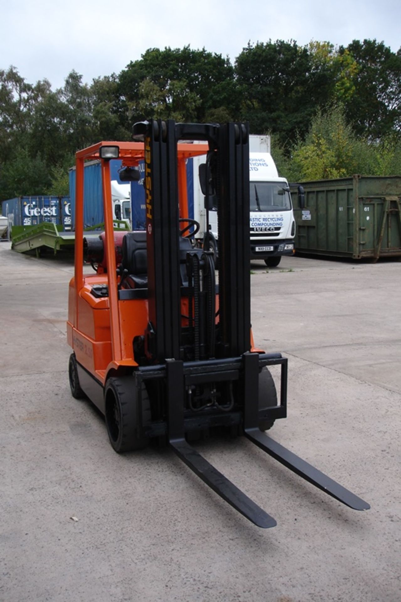 Hyster 2.5 Ton Compact Forklift - Image 4 of 7