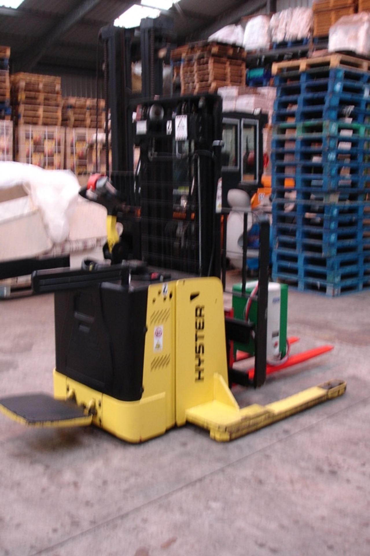 Hyster 1.5 ton Ride on Forklift (2014) - Image 3 of 5