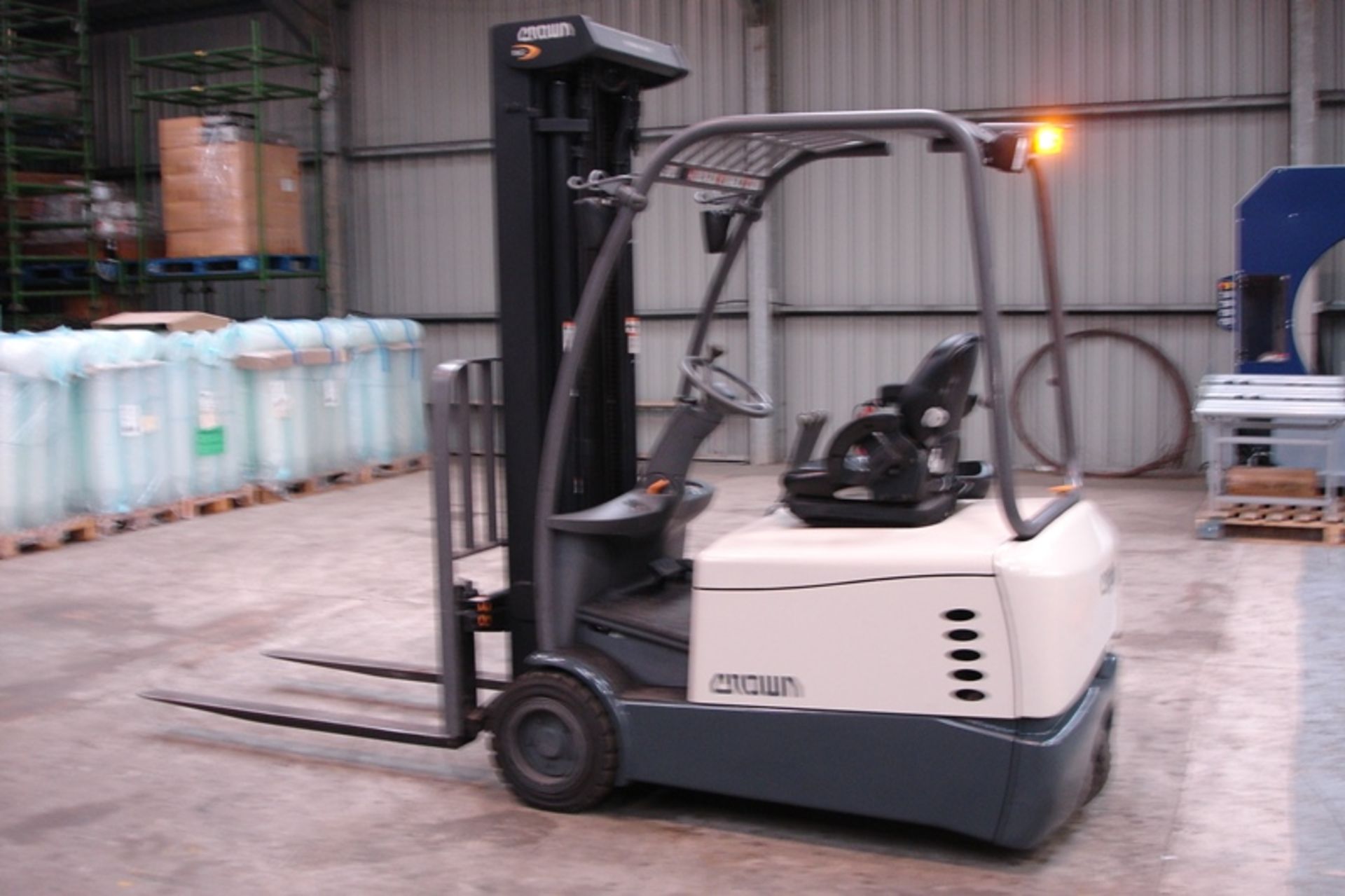 Crown 1.8 Ton Electric Forklift (2014) 616 Hours only