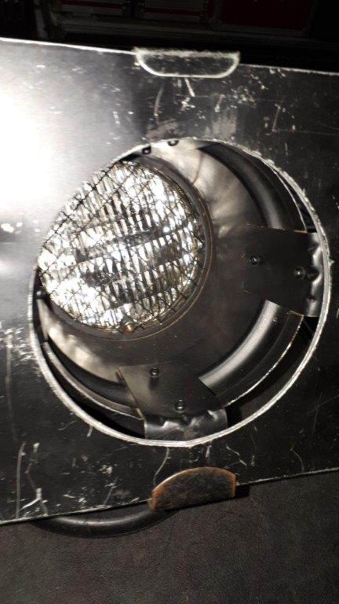 LOT: (16) Par 46 MFL 200w 120v - Image 2 of 2