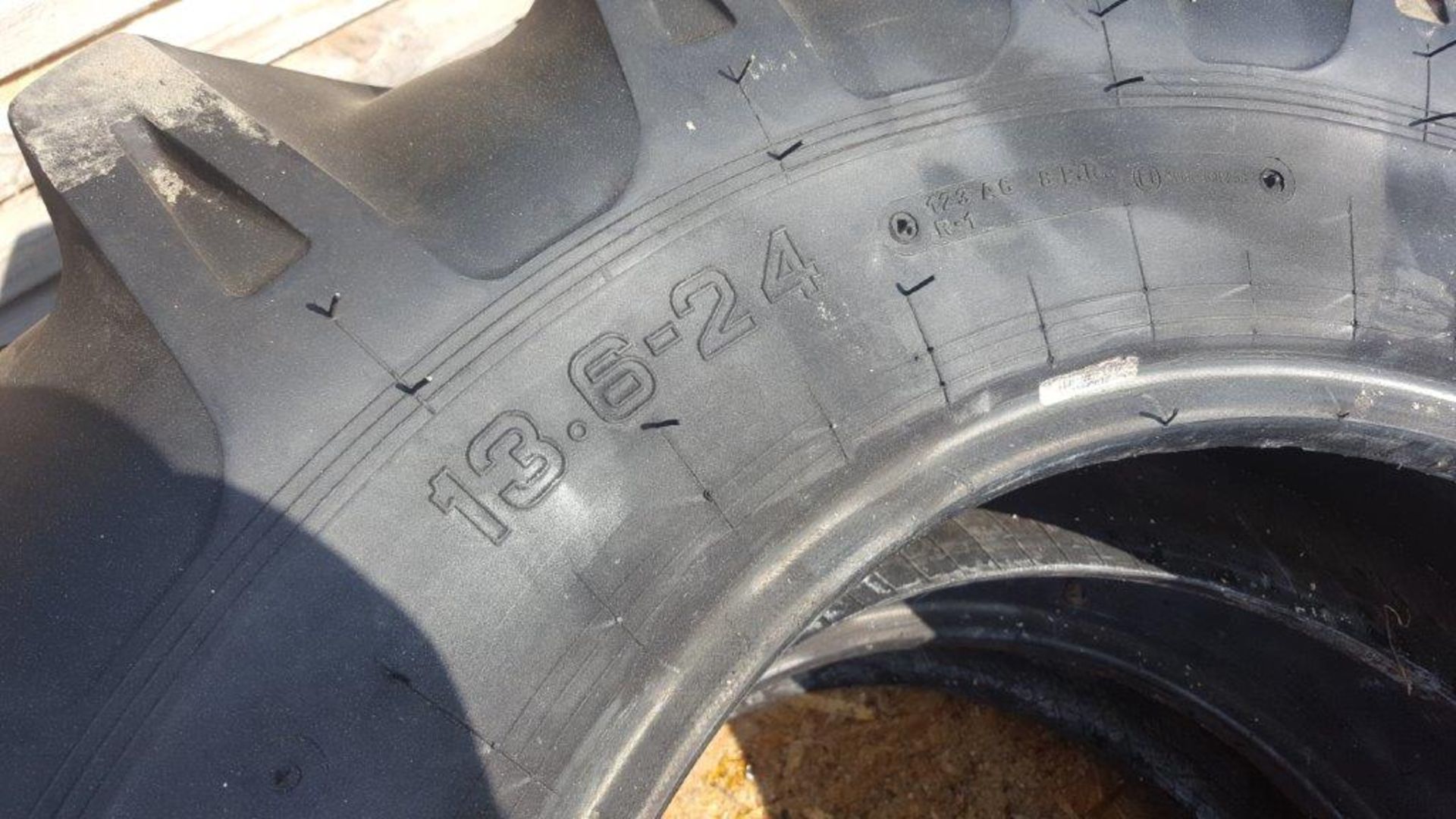 tractor tires petla 13.6-24 - Image 3 of 3