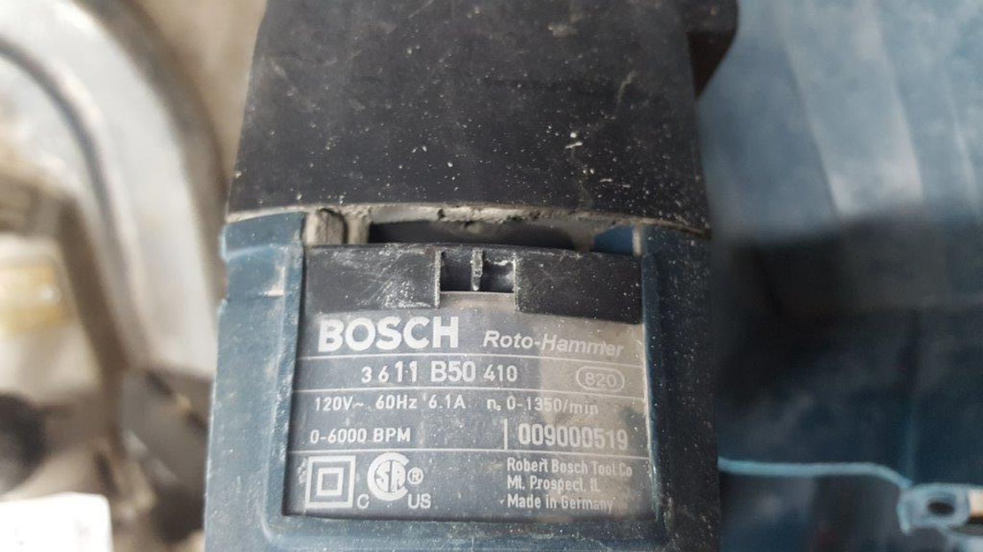 Bosch roto-hammer with case - Image 3 of 3