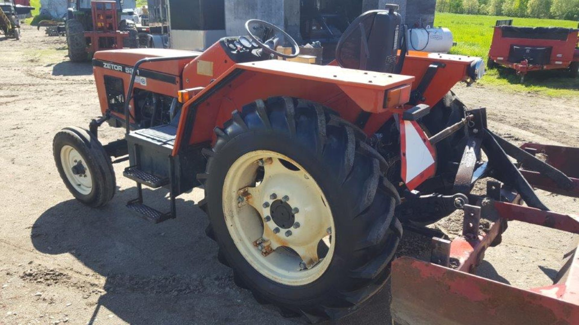 Zetor 5211 tractor ( PHOTOS + VIDEO) - Image 3 of 4