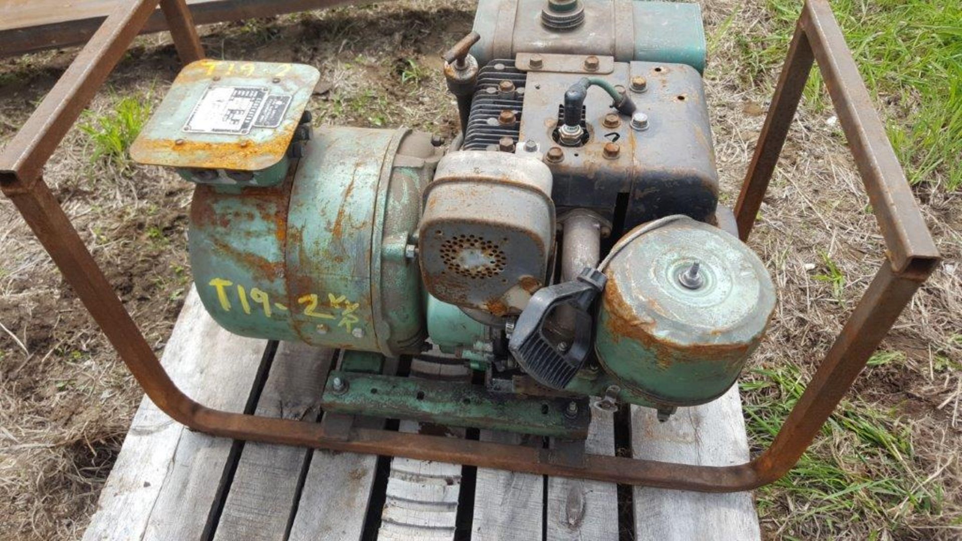 Onan Generator 11HP gas - Image 3 of 4