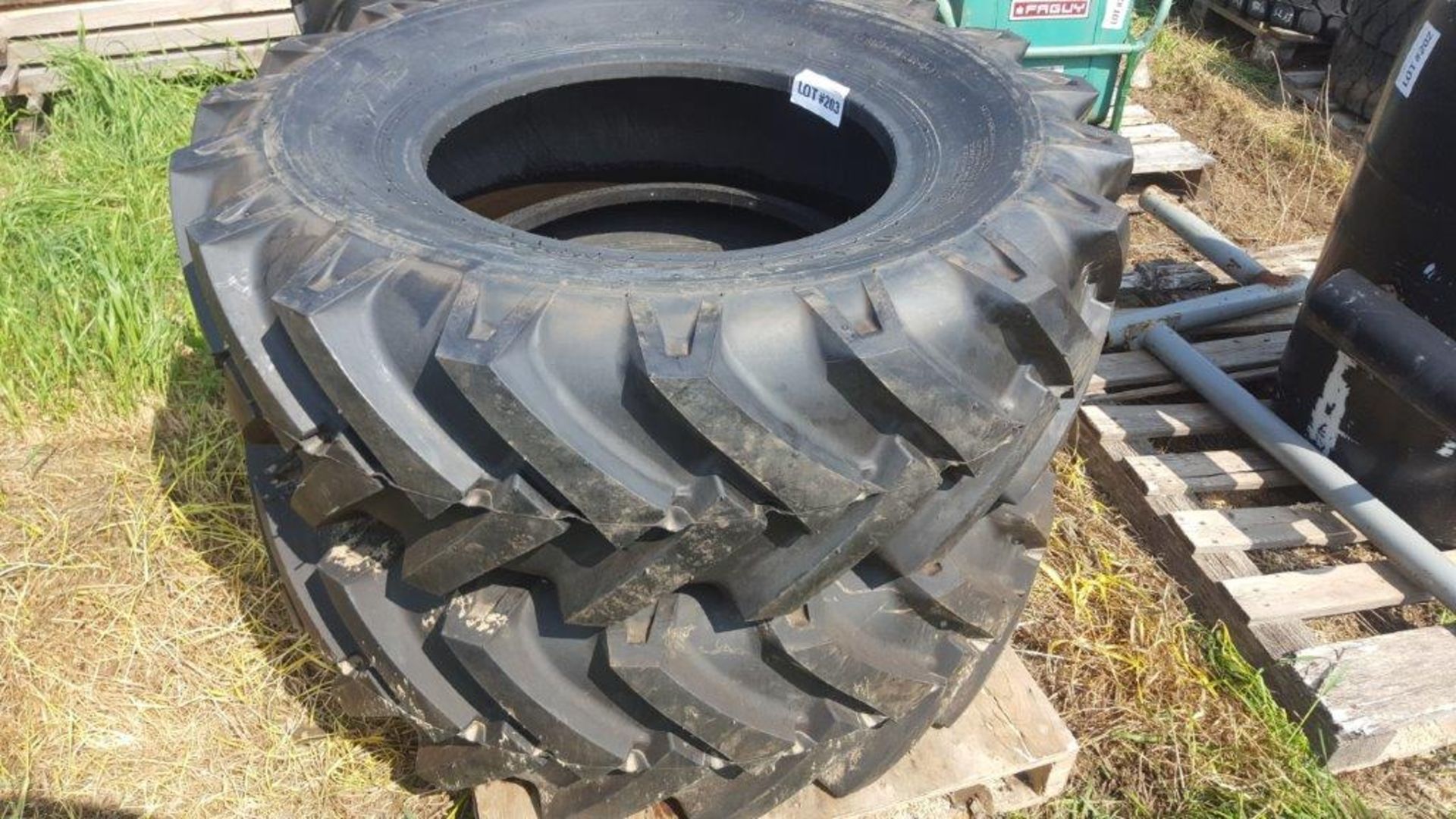 NEW tractor tires 15.5/80r24
