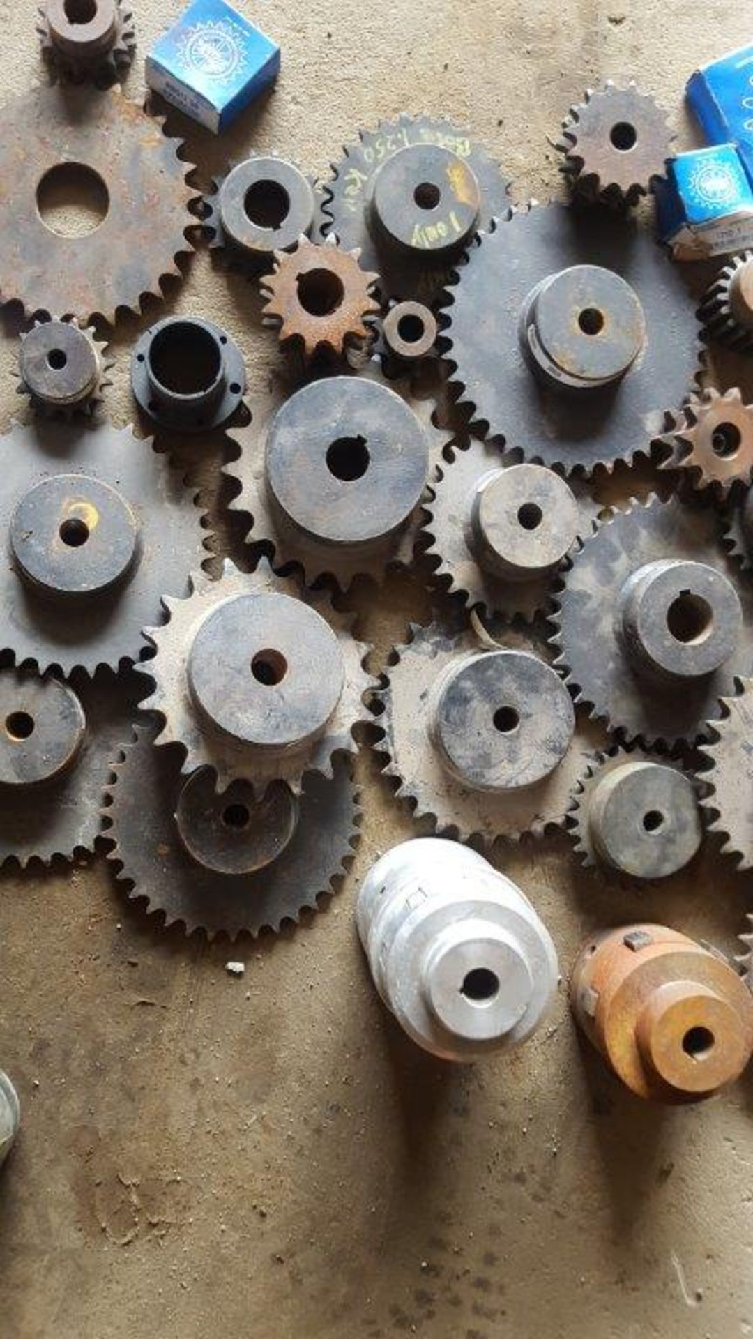1 large lot of chain sprockets idler, drives - Image 3 of 6