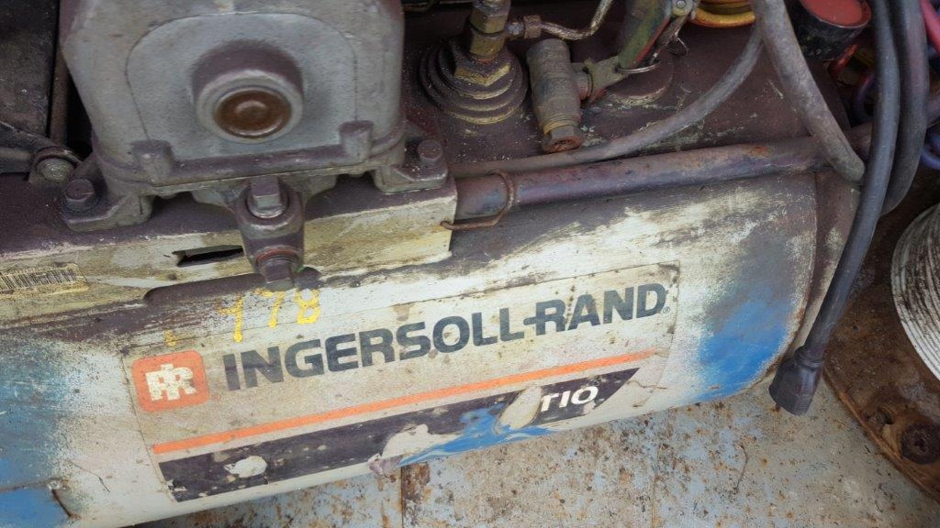 Ingersoll Rand 2HP air compressor - Image 3 of 3