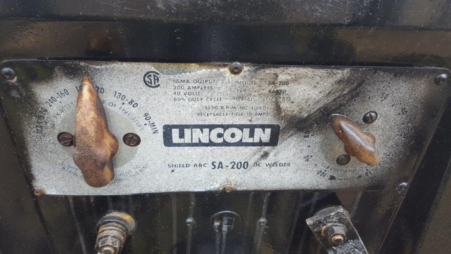 Lincoln SA-200 portable trailer mounted Welder - Image 2 of 4